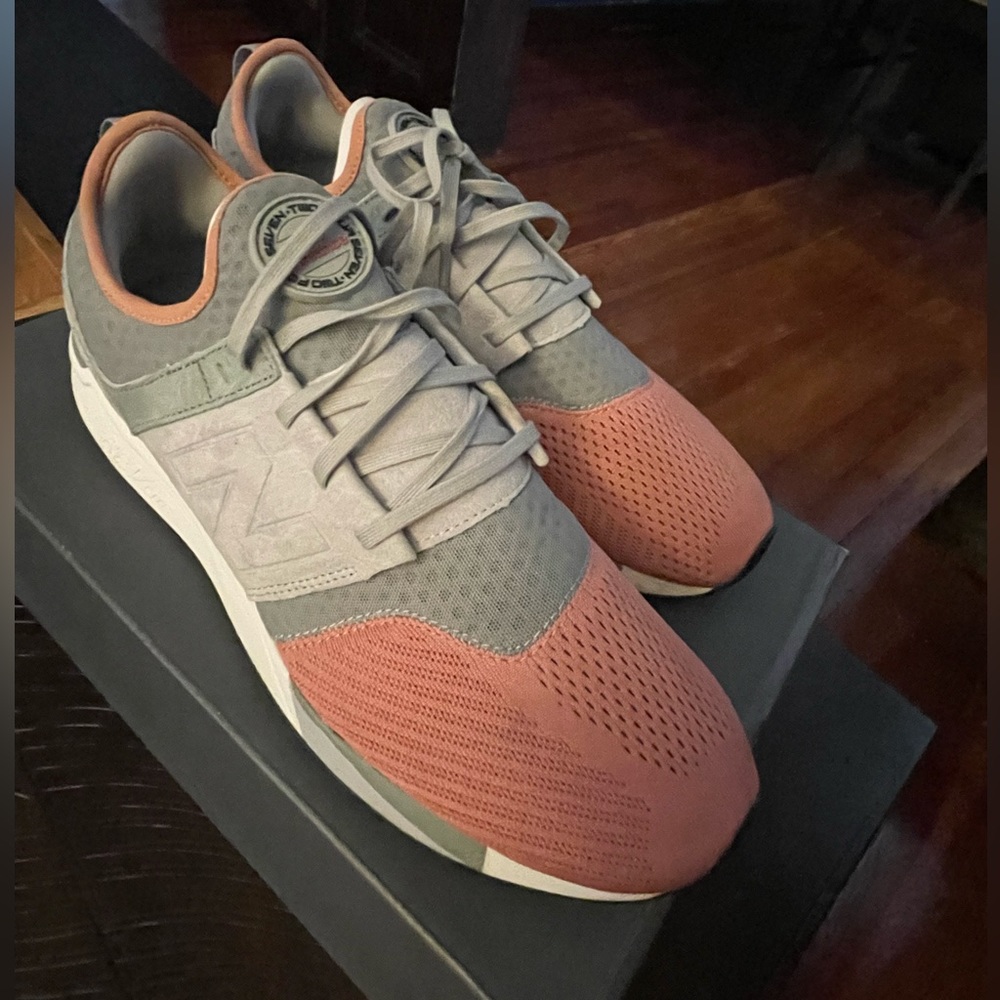 New Balance Sneakers